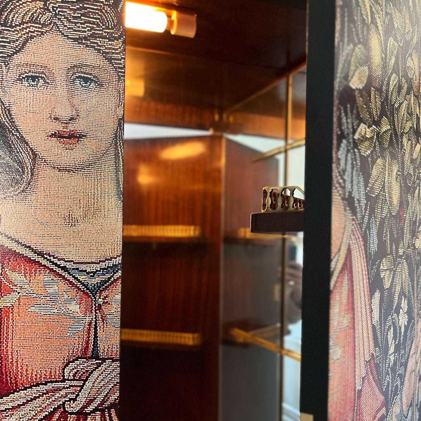 Vintage Mahogany drinks cabinet with William Morris design