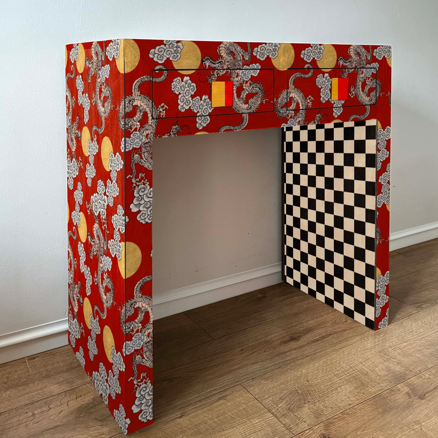 Modern mango wood dressing table decorated with bright red Chinese pattern of dragons and clouds 